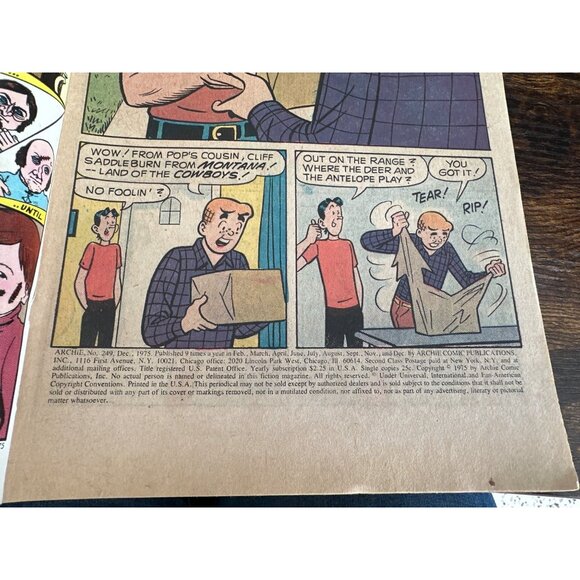 Archie Comics Archie Series No #249 December 1975 Edition Vintage Bagged Boarded - Picture 6 of 6